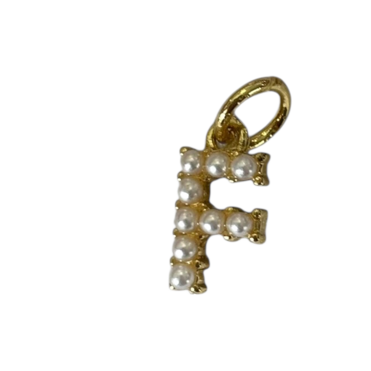 PEARL LETTER charm - F on transparent background